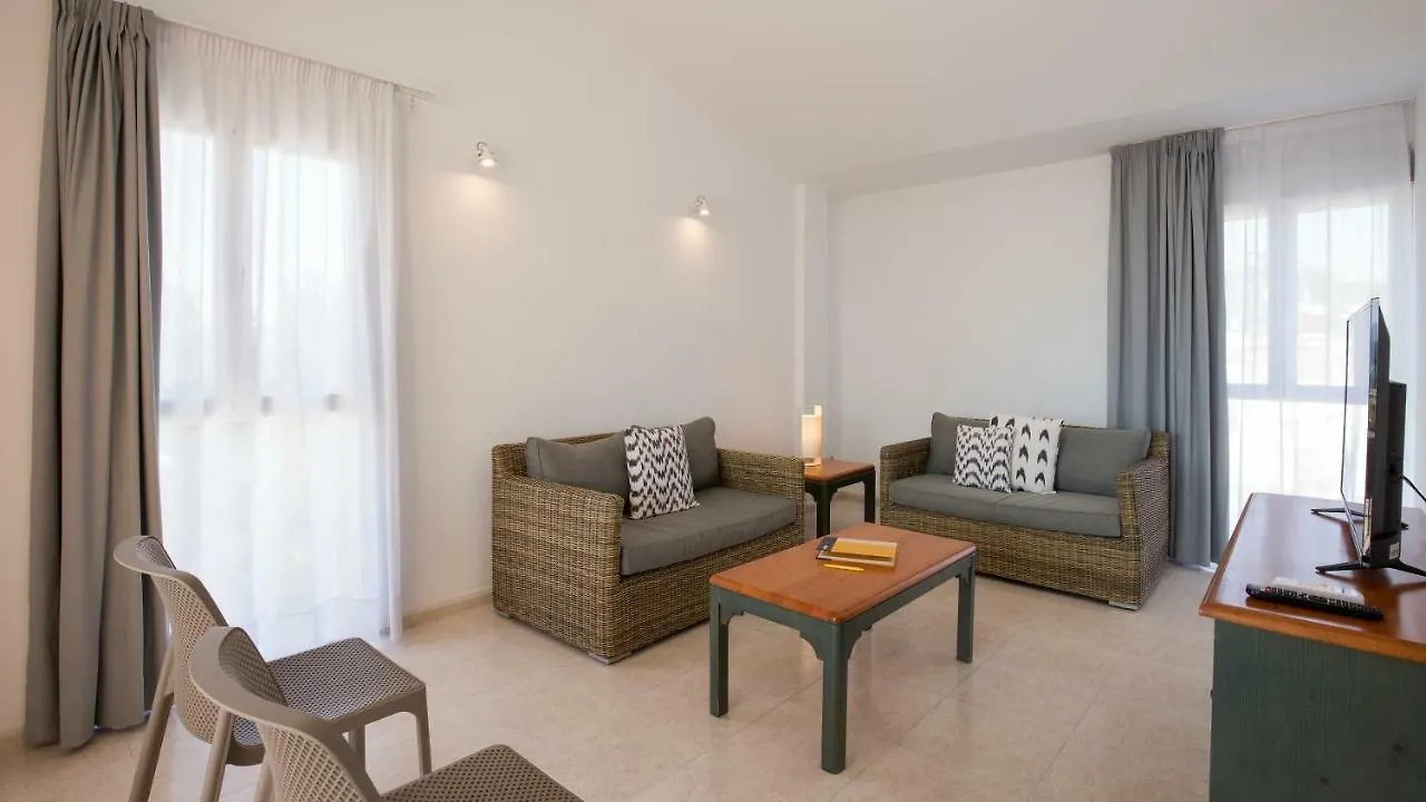 Cabot Siller Apartment Port de Pollenca Spain